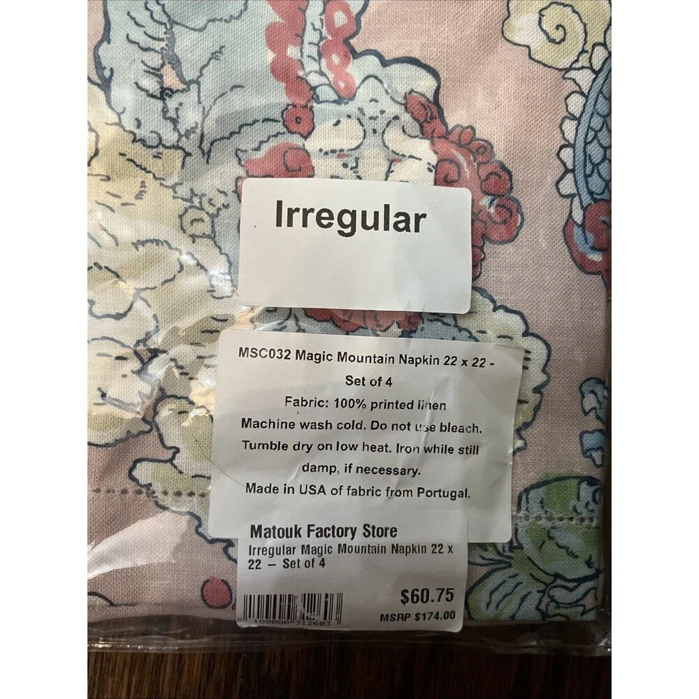 Matouk Schumacher Magic Mountain Set of 4 Napkins New Linen 22x22 Pink Foo Dogs